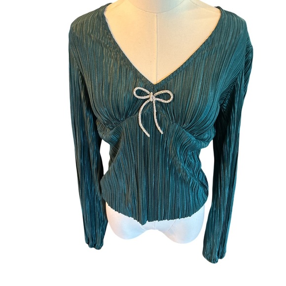 Rachel Zoe Metallic Teal Pleated Long Sleeve Top Rhinestone Bow Detail Size XS - Picture 2 of 6
